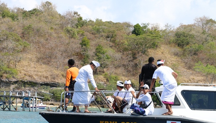 Paket Tirta Yatra Pulau Menjangan